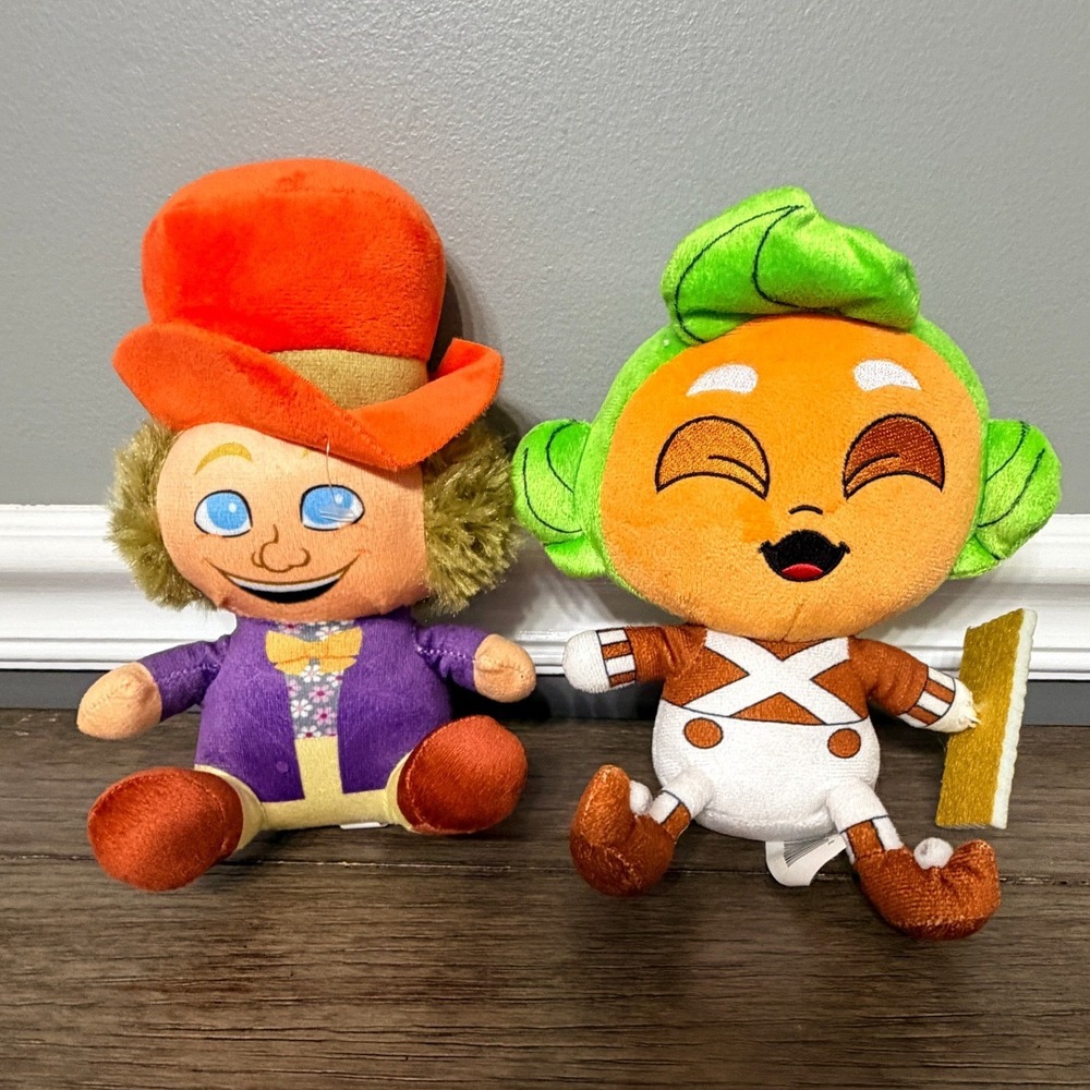 Willy Wonka and Oompa Loompa with Golden Ticket Plush Set